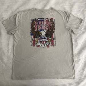 Hold Fast In God We Trust Eagle USA T-Shirt Gray